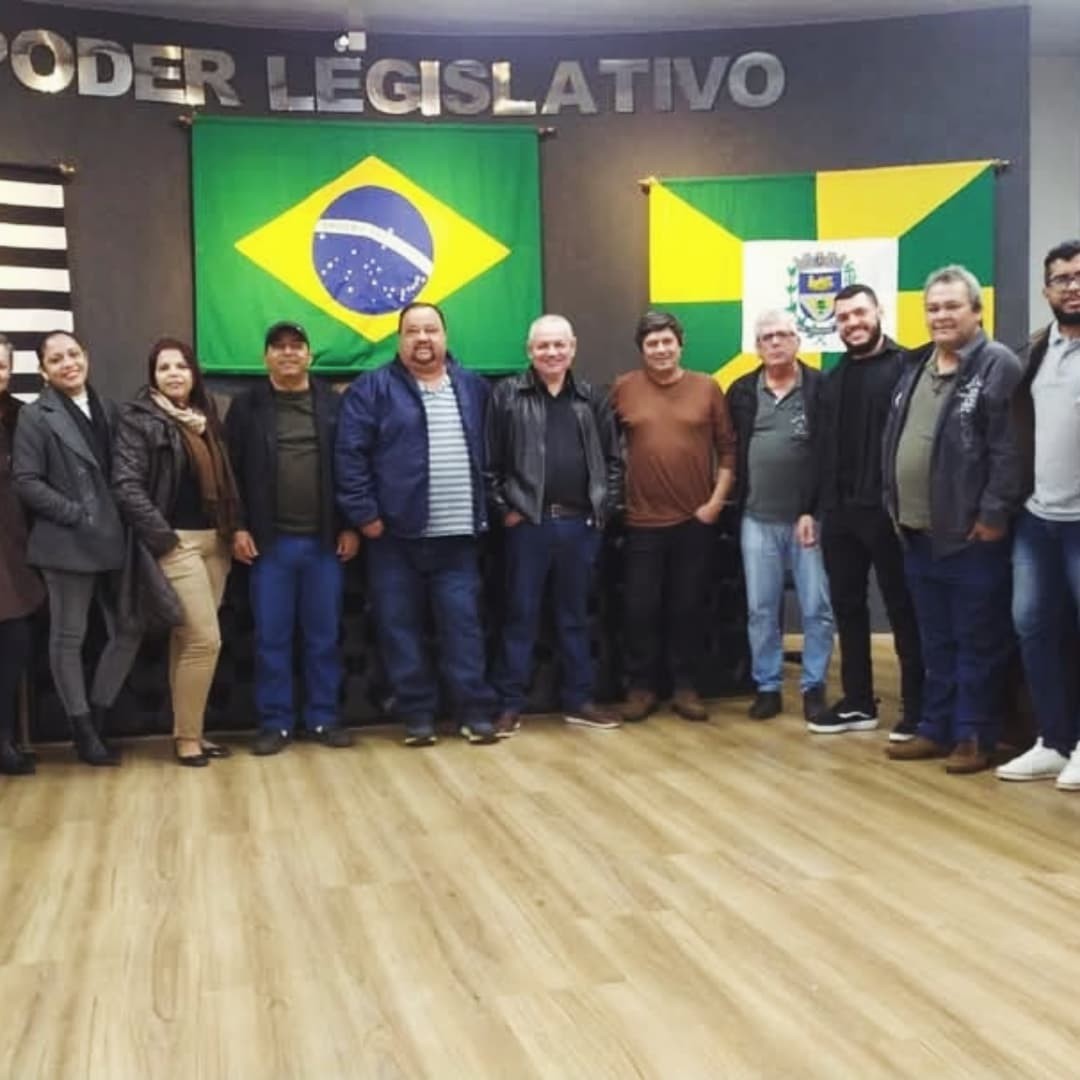 Apresentação 30 de maio